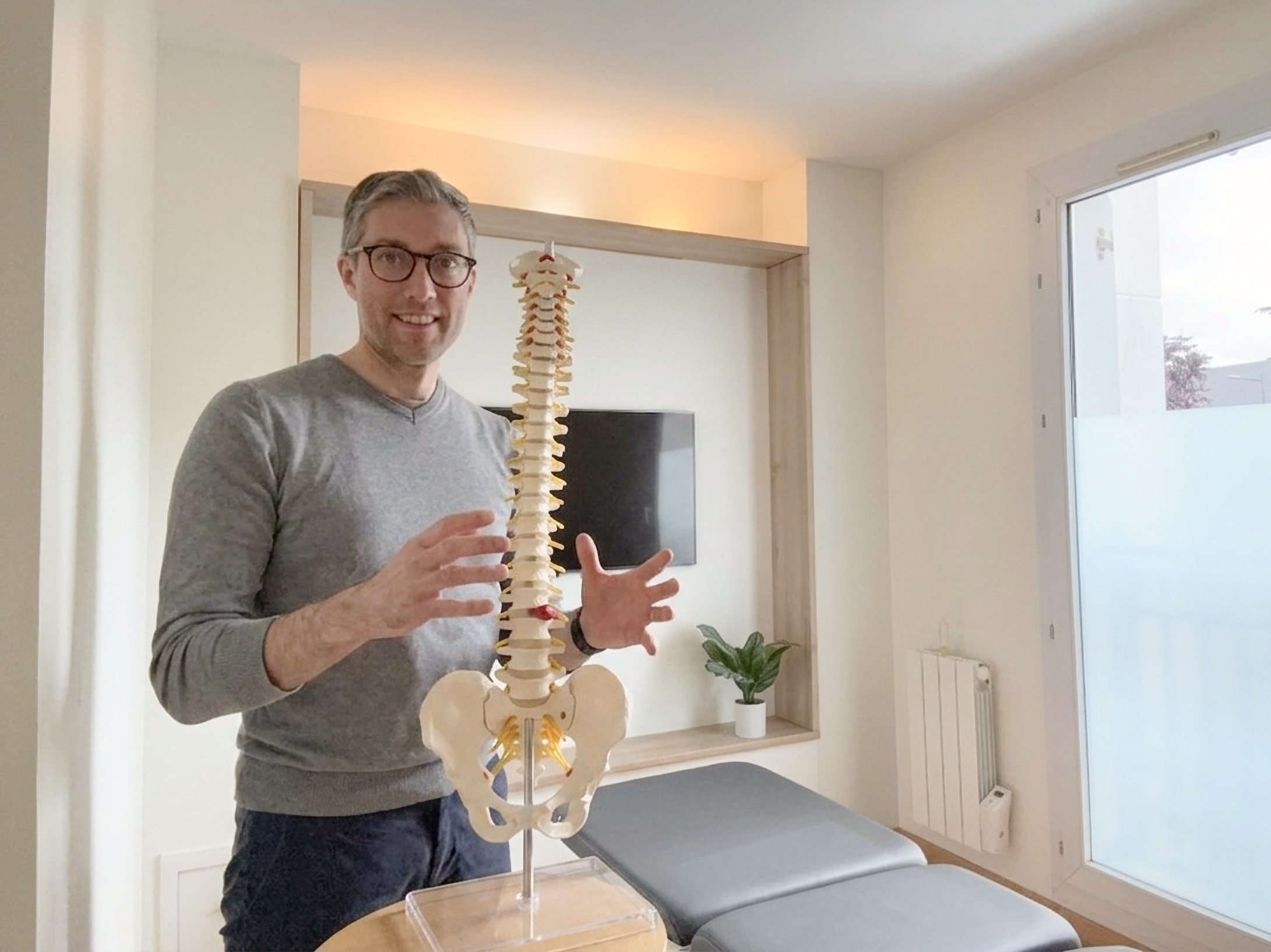 jean-francois-brunet-double-expertise-osteopathe-kine